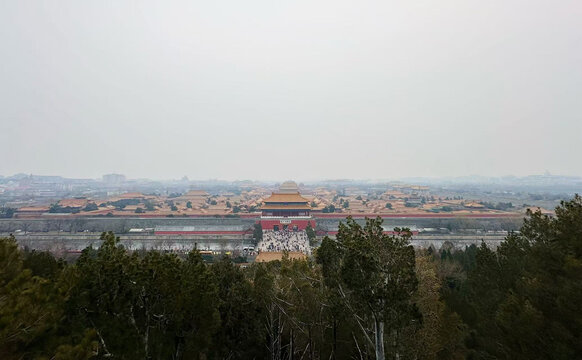 北京景山公园眺望故宫博物院全景旅游景点