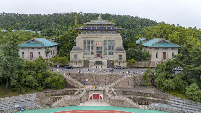 武汉大学标志性建筑老图书馆外景