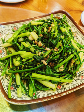 生炒菜心