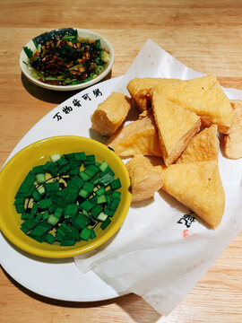 炸普宁豆腐