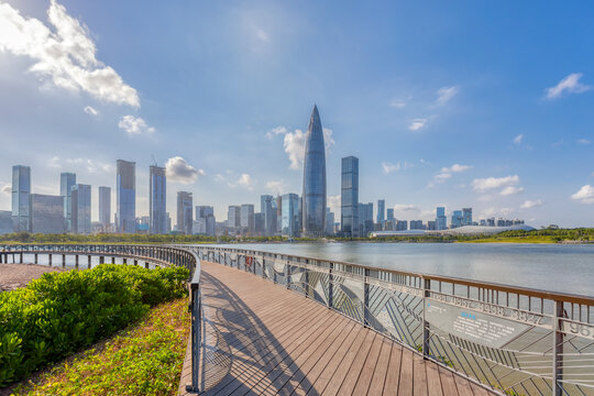 深圳湾后海地标建筑风光
