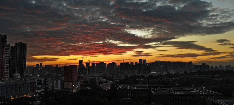 傍晚的夕阳