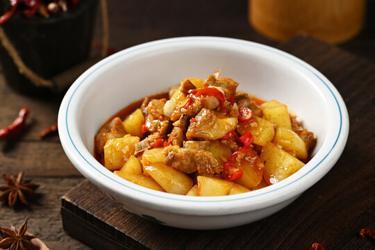 小土豆排骨