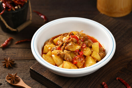 小土豆排骨