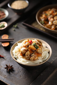 扇贝肉面条