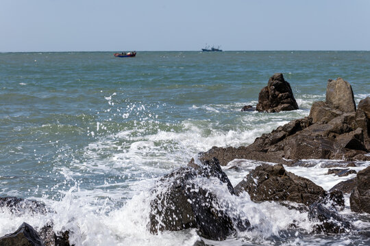 海边海洋大海礁石