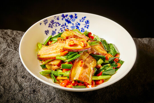 蒜苗回锅肉
