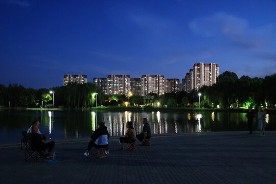 小城夜景