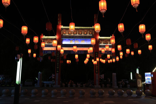 小城夜景