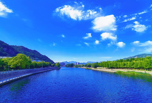 江河