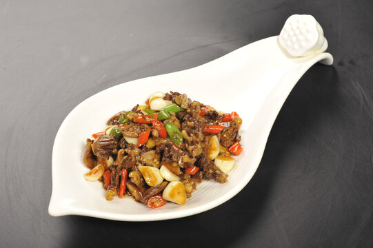 小炒鸡胗