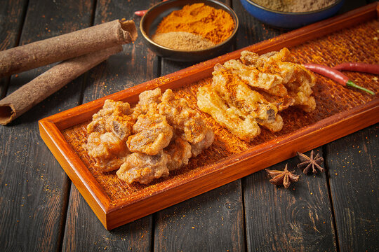 炸酥肉拼排骨