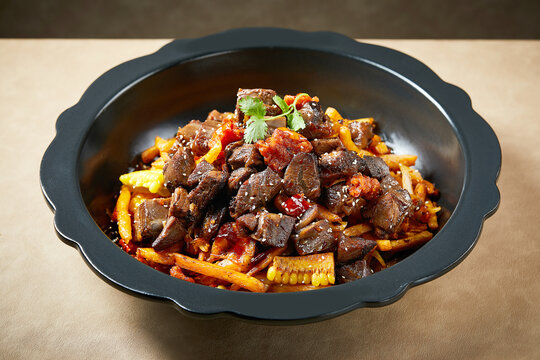 干锅牛肉锅