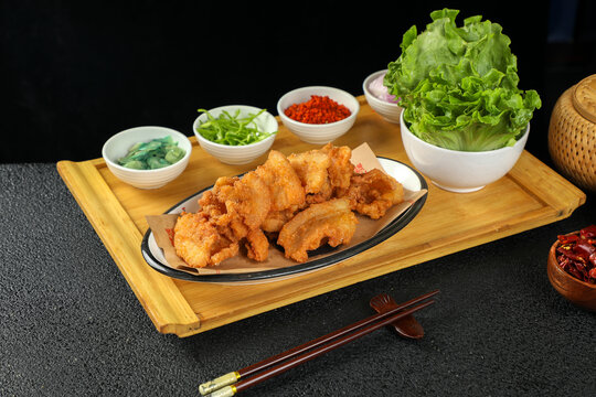 脆皮五花肉