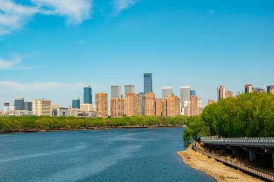 河畔都市风光美景