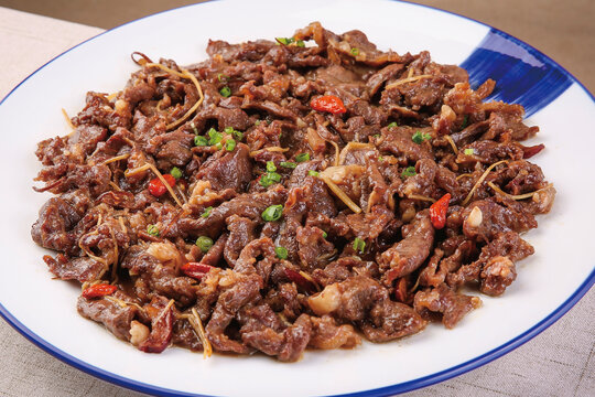 香辣美味孜然炒牛肉