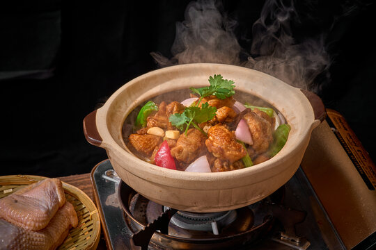 土鸡煲
