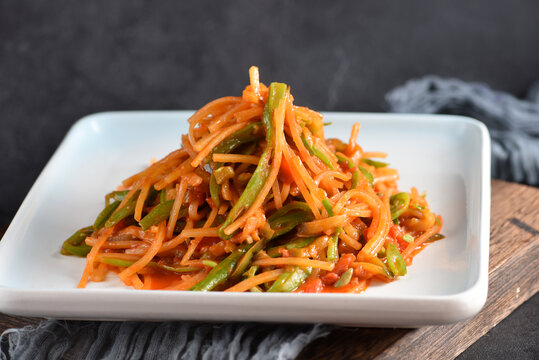 豆角炒土豆丝