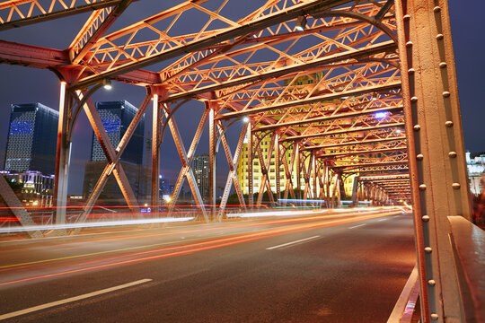 上海外白渡桥夜景近景图