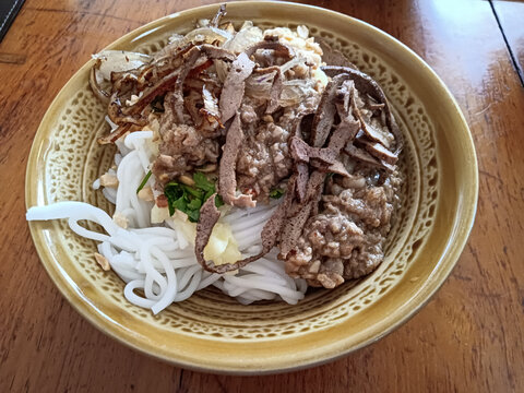 过手米线