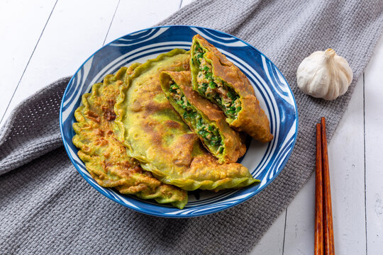 油炸鲜肉韭菜翡翠菜角