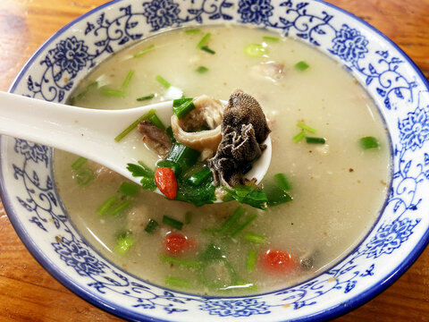 羊杂汤