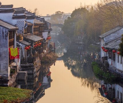南浔古镇日出