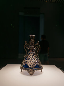 古代陶瓷陈列展示