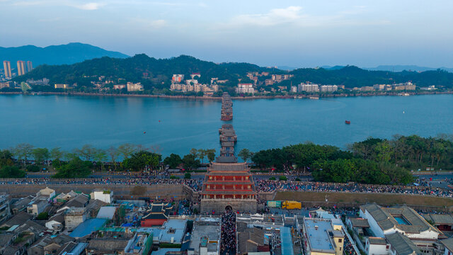 潮州古城五一人潮涌动