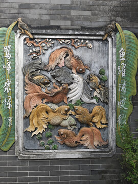 中式砖雕锦鲤壁画景观
