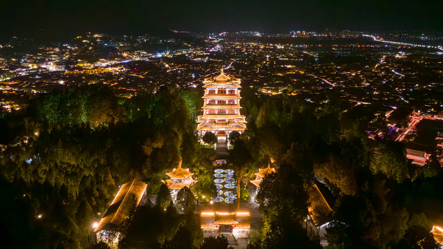 云南丽江古城万古楼夜景灯光秀航拍