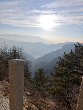 山间美景
