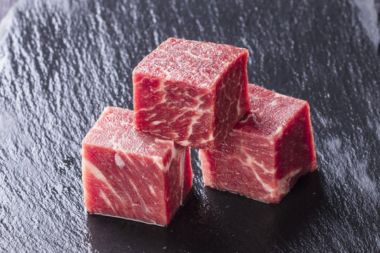 雪花牛肉粒