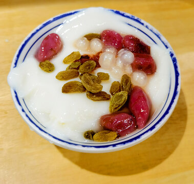 白雪烧仙草