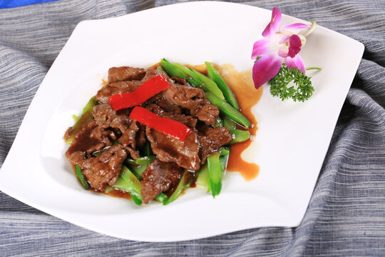 芥兰炒牛肉