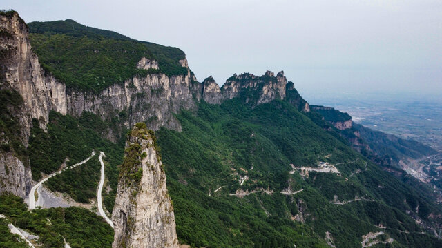 新乡关山风景