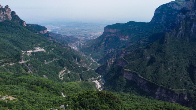 新乡关山风景