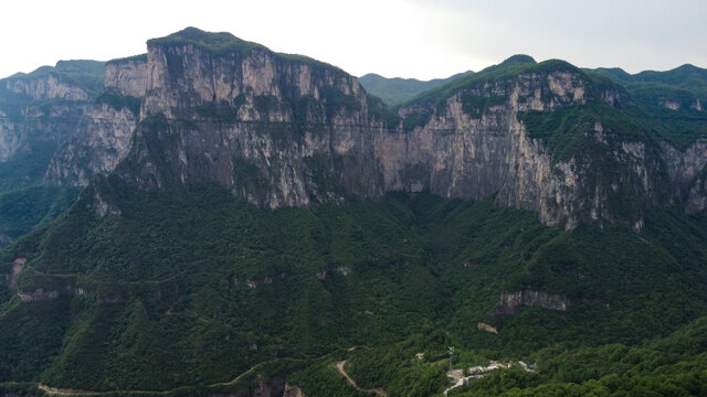 新乡关山风景
