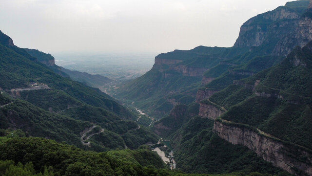 新乡关山风景