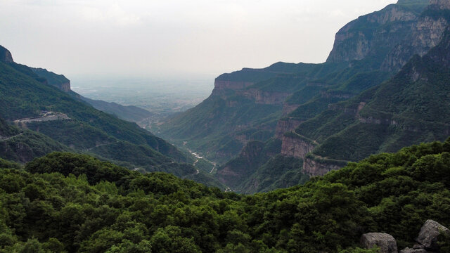 新乡关山风景