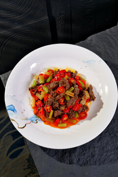 香芹炒牛肉