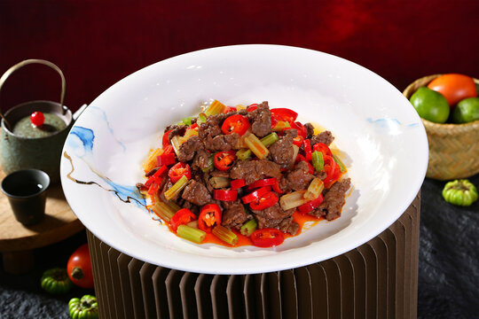 香芹炒牛肉
