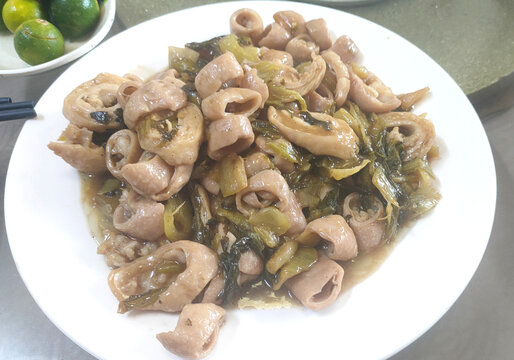 大肠炒酸菜