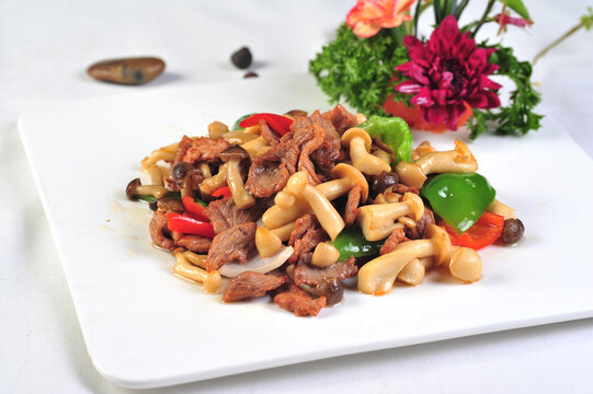 蒜香珍菌小煎肉