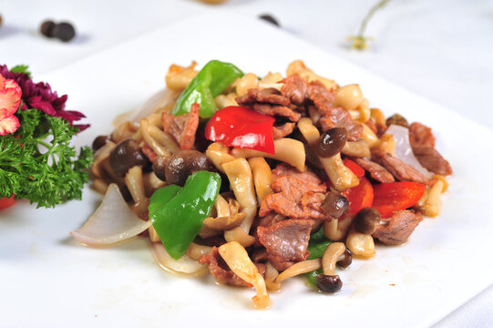 蒜香珍菌小煎肉