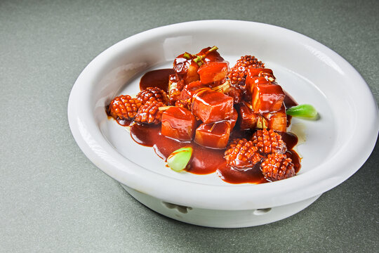 一叶菩提鲍鱼红烧肉