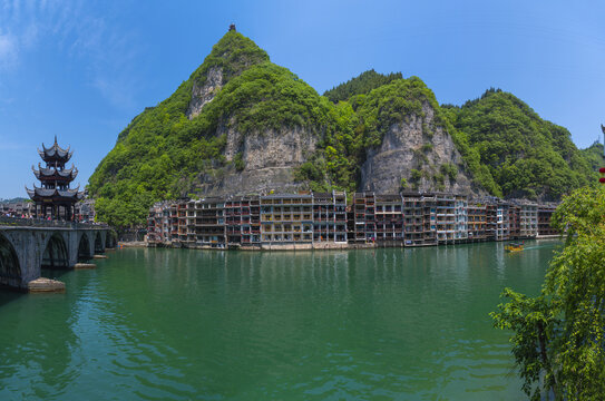 镇远古镇全景图