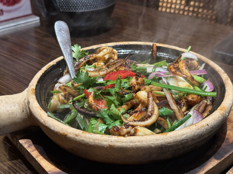 嗜嗜锅