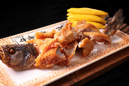 香酥鲈鱼