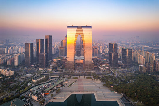 苏州地标建筑东方之门